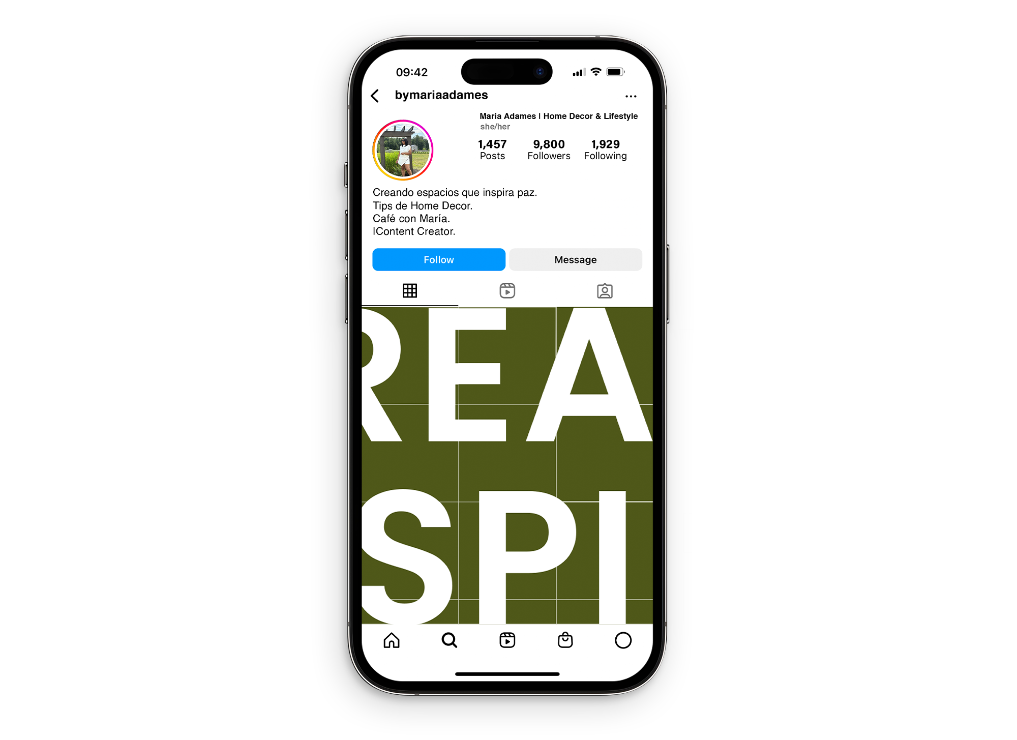 Instagram profile mockup for bymariaadames